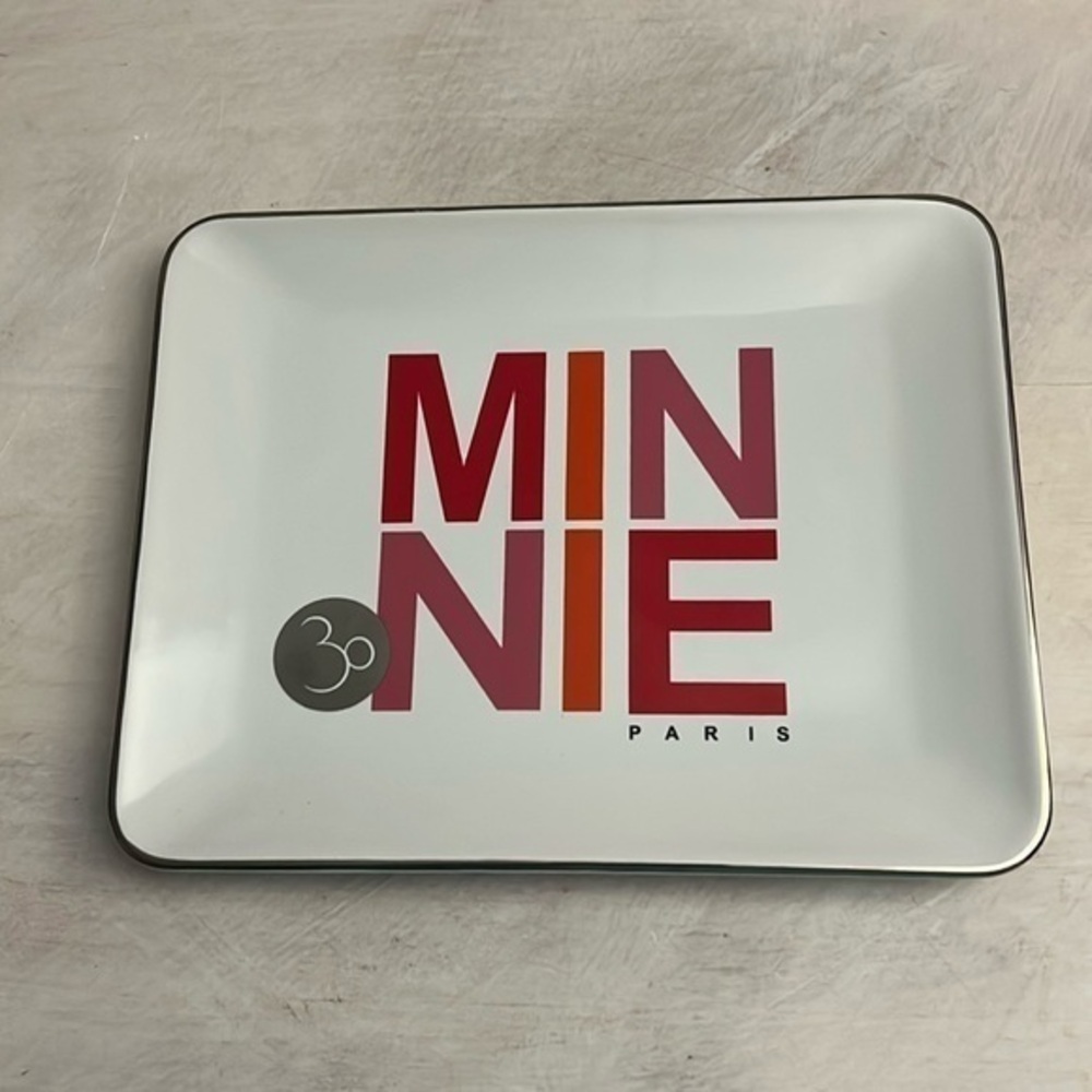 Disney Minnie Paris Dish